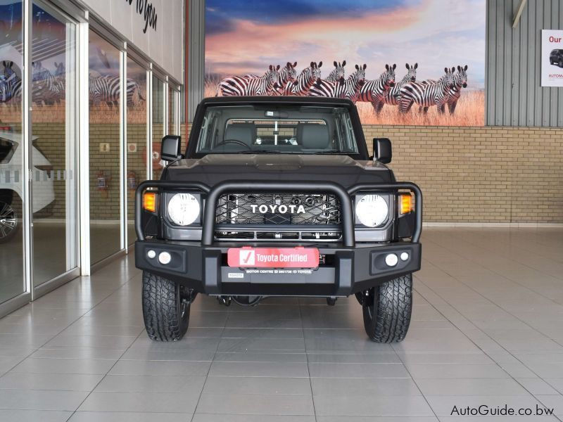 Toyota Land Cruiser 79" GD6 - A/T - 4x4  in Botswana